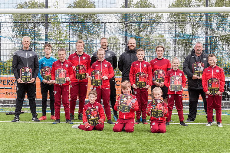 samenwerking-keepersschol-spelde-selectie-op-de-foto